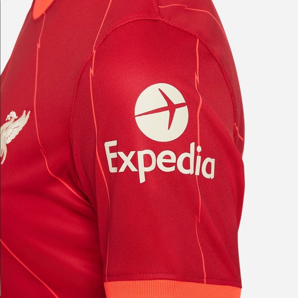 LIVERPOOL FC 2021/22 STADIUM HOME WOMENS SOCCER JERSEY SIZE XS DRI FIT RED SLIM - Picture 7 of 7